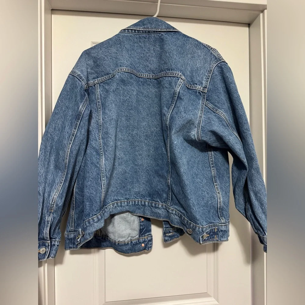 Classic Jean Jacket for Women -  Old Navy - Picture 8 of 8